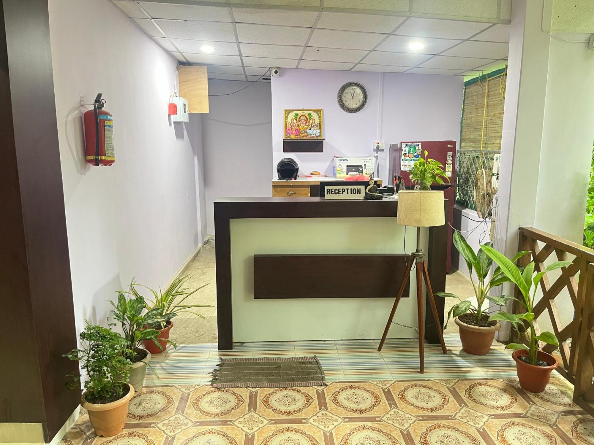 Purnima Residency Hotel Lakshmanpur Buitenkant foto